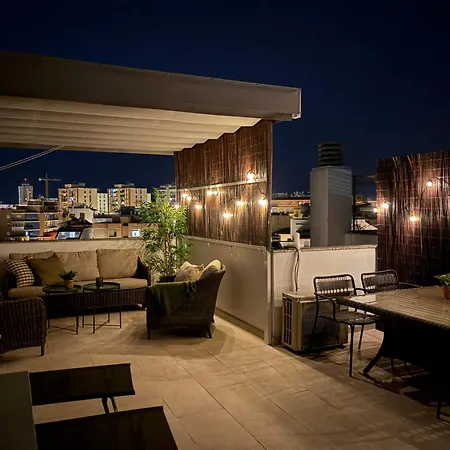 Sunny Penthouse In By Costarentals - Ref 212 Apartment